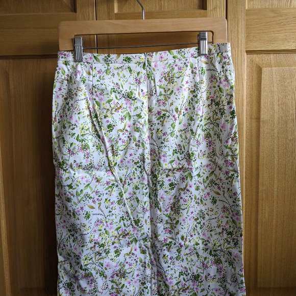 BCBGMaxAzria white floral cotton skirt size 6 - Picture 2 of 4